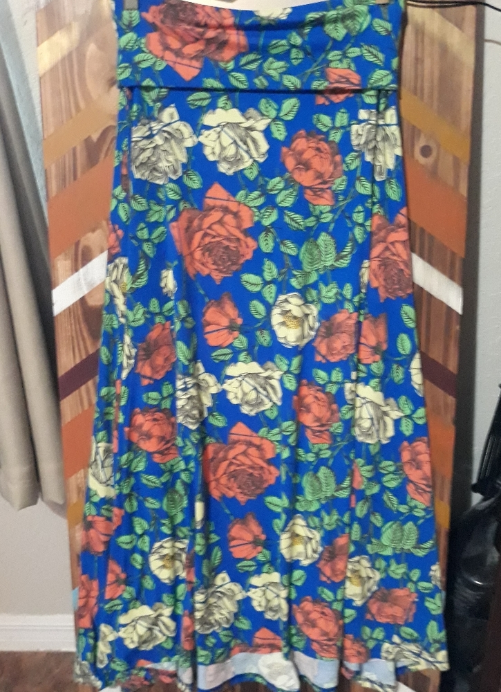 LulaRoe Maxi Skirt
